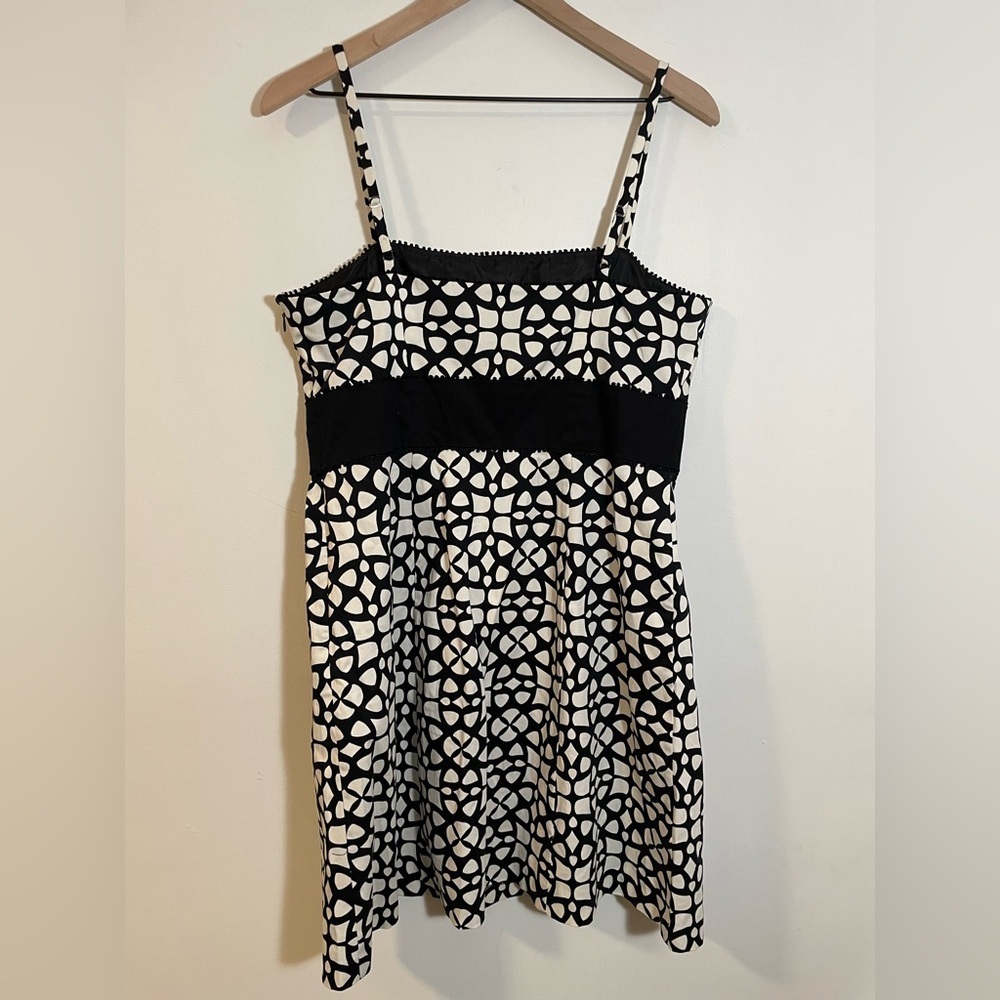 Nine West Black & White Spaghetti Strap Geometric Mini Dress Size 12 97% Cotton - Picture 5 of 8